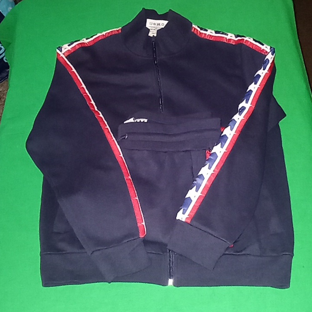 Nwt sweatsuit top and bottom
